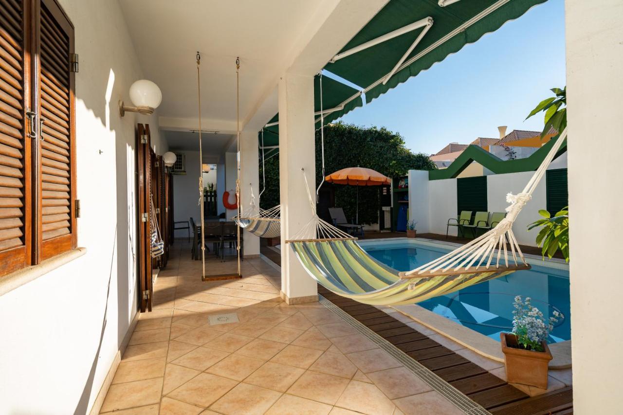 Holiday Villa In Elite Residential Area Of Faro Exterior photo