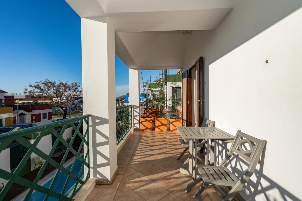 Holiday Villa In Elite Residential Area Of Faro Exterior photo